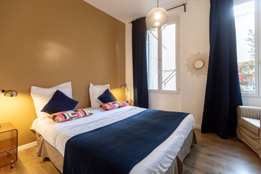 Appart Hôtel Cyrano 10, 3 pièces 49 Rue Sylvabelle à Marseille